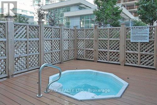 2008 - 225 Webb Drive, Mississauga (City Centre), ON - Outdoor With Deck Patio Veranda