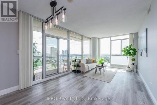 2008 - 225 Webb Drive, Mississauga (City Centre), ON - Indoor Photo Showing Other Room