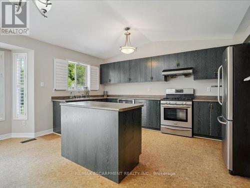 5649 Condor Place, Mississauga (East Credit), ON - Indoor Photo Showing Kitchen