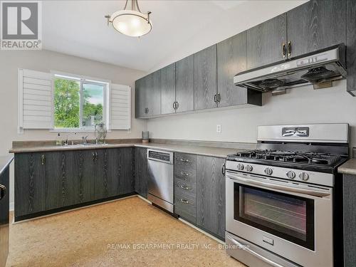 5649 Condor Place, Mississauga (East Credit), ON - Indoor Photo Showing Kitchen