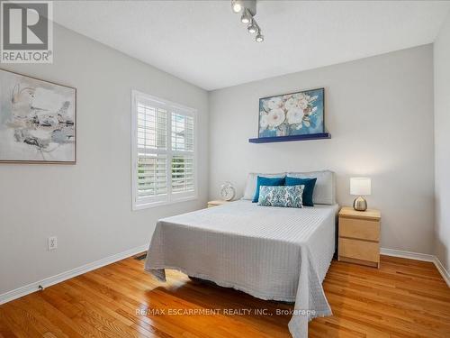 5649 Condor Place, Mississauga (East Credit), ON - Indoor Photo Showing Bedroom