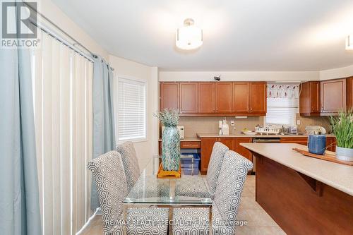 33 Bloom Drive, Brampton (Bram East), ON - Indoor Photo Showing Kitchen