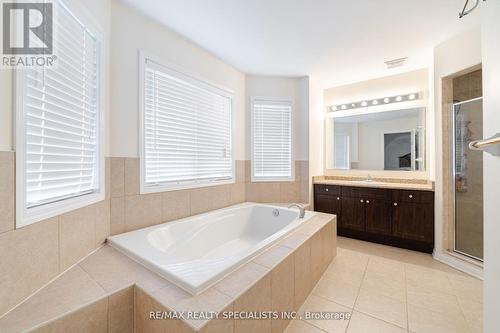 33 Bloom Drive, Brampton (Bram East), ON - Indoor Photo Showing Bathroom