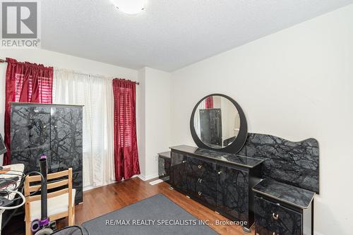 33 Bloom Drive, Brampton (Bram East), ON - Indoor