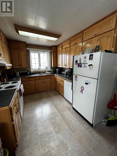 112 - 114 Regional Street, Channel-Port Aux Basques, NL - Indoor Photo Showing Kitchen With Double Sink