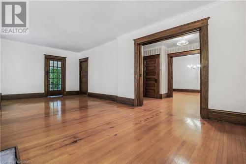 453 2Nd Avenue W, Owen Sound, ON - Indoor Photo Showing Other Room