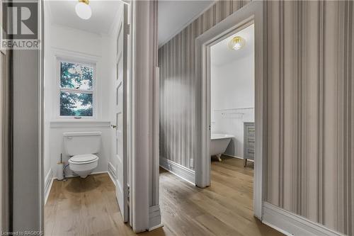 453 2Nd Avenue W, Owen Sound, ON - Indoor Photo Showing Bathroom