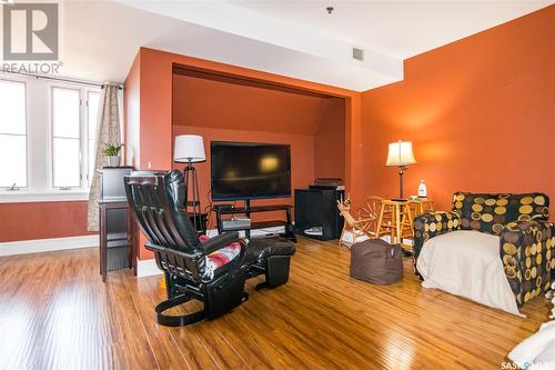 401 1839 Scarth Street, Regina, SK - Indoor Photo Showing Living Room