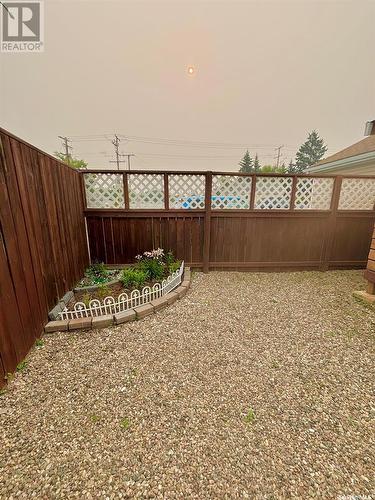 421 6Th Avenue E, Prince Albert, SK - Outdoor