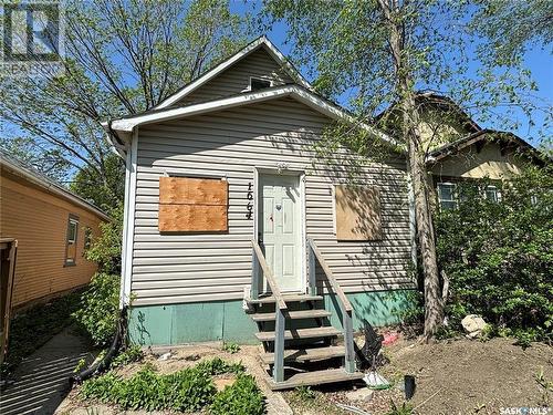 1664 Ottawa Street, Regina, SK - Outdoor