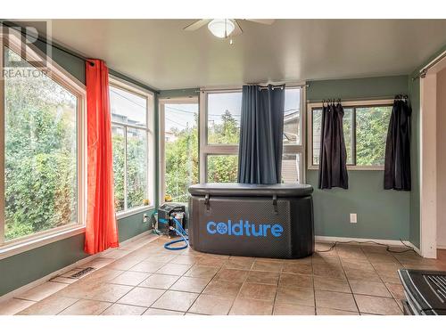 1702 42 Street, Vernon, BC - Indoor Photo Showing Other Room