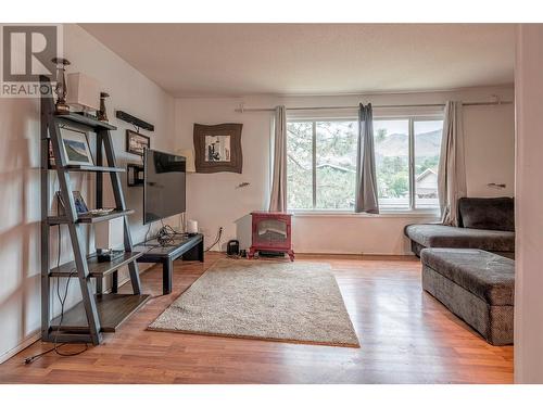 1702 42 Street, Vernon, BC - Indoor Photo Showing Other Room