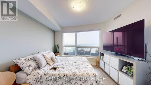 3104 - 125 Village Green Square, Toronto (Agincourt South-Malvern West), ON - Indoor Photo Showing Bedroom