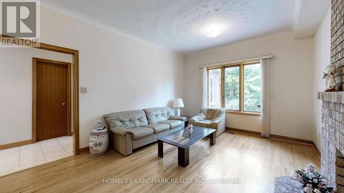 29 Scotland Road, Toronto (Agincourt South-Malvern West), ON - Indoor Photo Showing Living Room With Fireplace