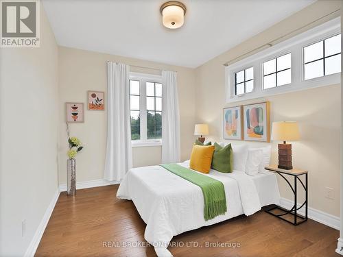 40 Creekvalley Lane, Markham (Angus Glen), ON - Indoor Photo Showing Bedroom