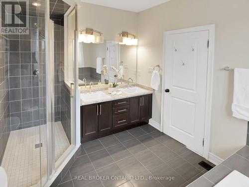 40 Creekvalley Lane, Markham (Angus Glen), ON - Indoor Photo Showing Bathroom