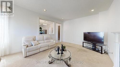 295 Calvert Road, Markham (Cachet), ON - Indoor Photo Showing Living Room