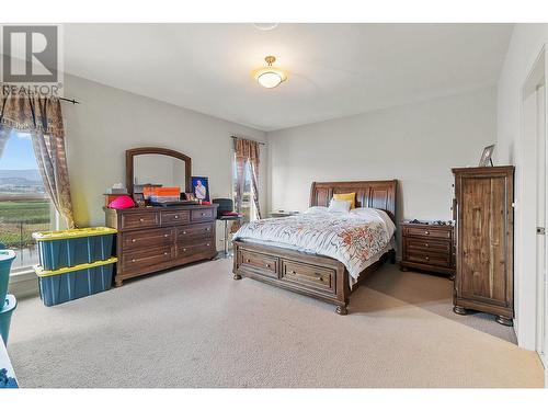 1720 Morrison Road, Kelowna, BC - Indoor Photo Showing Bedroom