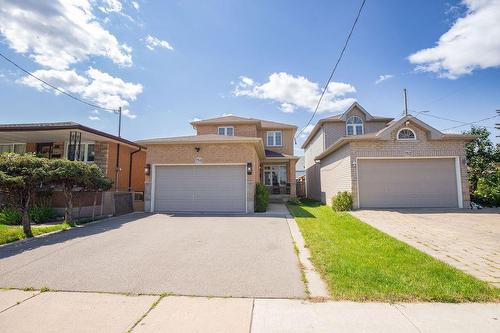 754 Roxborough Avenue, Hamilton, ON - Outdoor With Facade