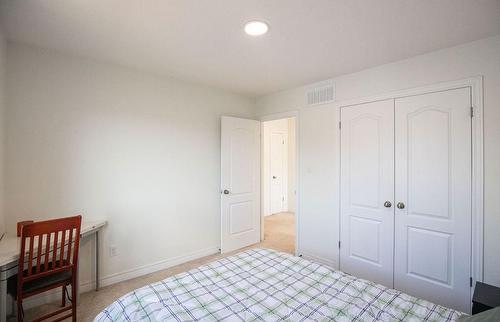 754 Roxborough Avenue, Hamilton, ON - Indoor Photo Showing Other Room