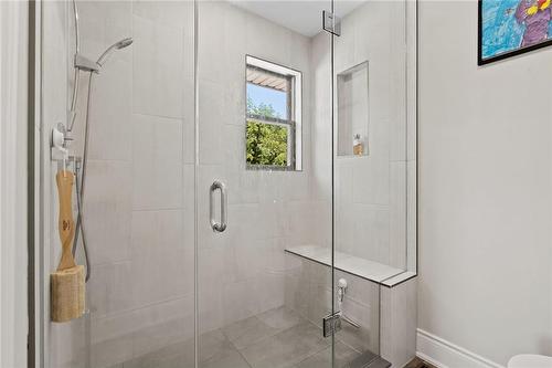 2361 Townline Road, Fort Erie, ON - Indoor Photo Showing Bathroom