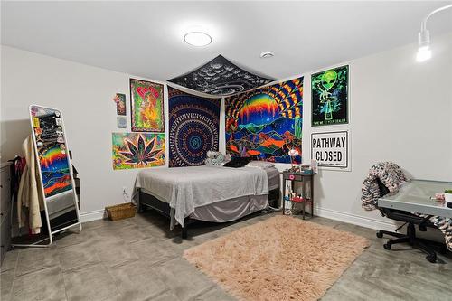 2361 Townline Road, Fort Erie, ON - Indoor Photo Showing Bedroom