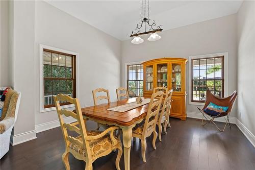 2361 Townline Road, Fort Erie, ON - Indoor Photo Showing Dining Room