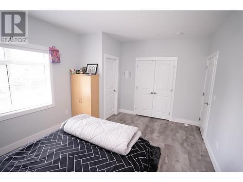 1046 Martin Avenue Unit# 4, Kelowna, BC - Indoor Photo Showing Bedroom