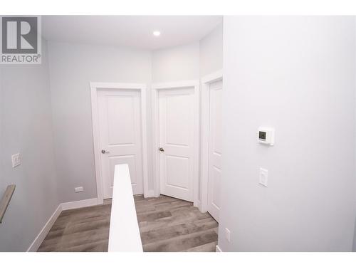 1046 Martin Avenue Unit# 4, Kelowna, BC - Indoor Photo Showing Other Room