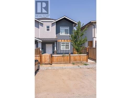 1046 Martin Avenue Unit# 4, Kelowna, BC - Outdoor