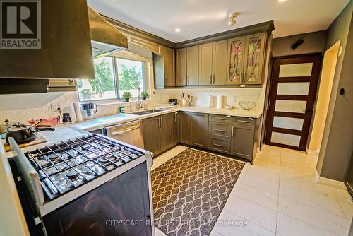 80 Brookland Drive, Brampton (Avondale), ON - Indoor Photo Showing Kitchen With Double Sink