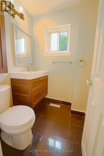 80 Brookland Drive, Brampton (Avondale), ON - Indoor Photo Showing Bathroom