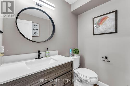 221 Lisa Marie Drive, Orangeville, ON - Indoor Photo Showing Bathroom