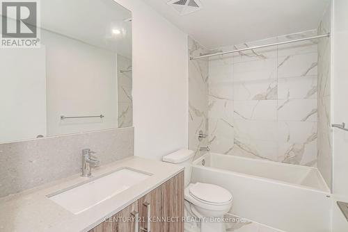 109 - 121 Ford Street, Toronto, ON - Indoor Photo Showing Bathroom