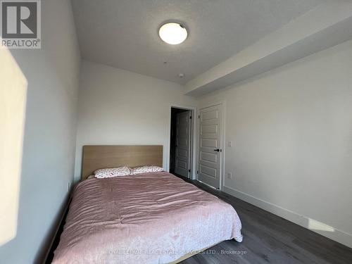 0212 - 1101 Lackner Boulevard, Kitchener, ON - Indoor Photo Showing Bedroom