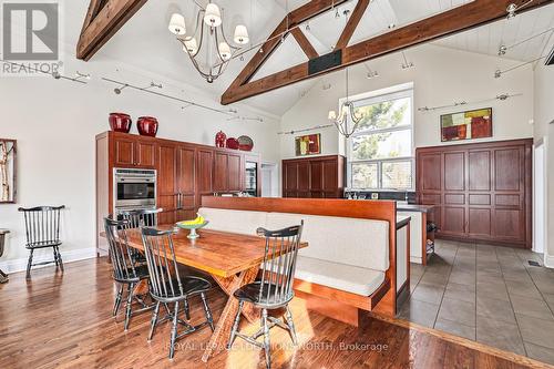 160 Grand Cypress Lane, Blue Mountains (Blue Mountain Resort Area), ON - Indoor Photo Showing Dining Room