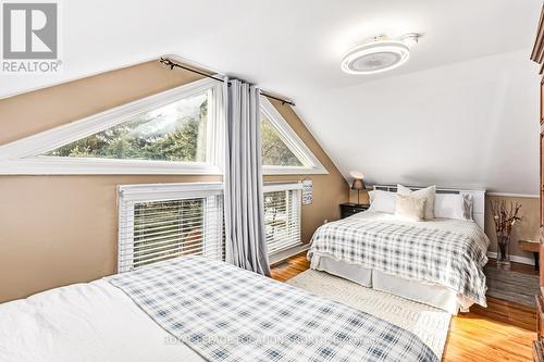 160 Grand Cypress Lane, Blue Mountains (Blue Mountain Resort Area), ON - Indoor Photo Showing Bedroom