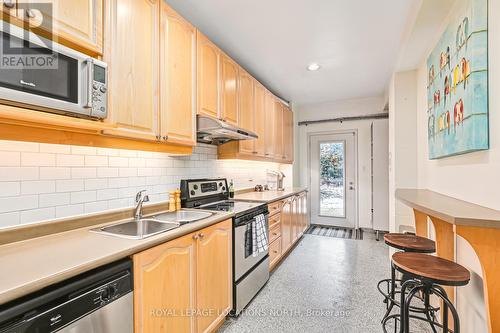 160 Grand Cypress Lane, Blue Mountains (Blue Mountain Resort Area), ON - Indoor Photo Showing Kitchen With Double Sink