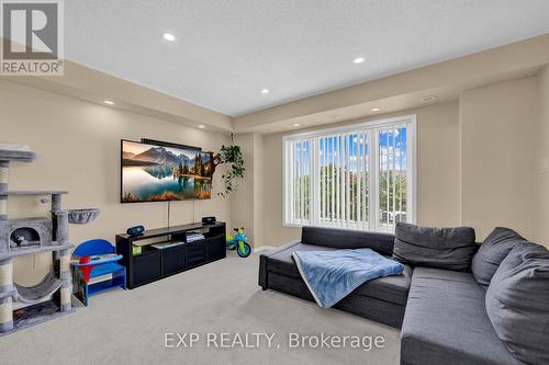 1 - 3010 Erin Centre Boulevard, Mississauga (Churchill Meadows), ON - Indoor Photo Showing Living Room