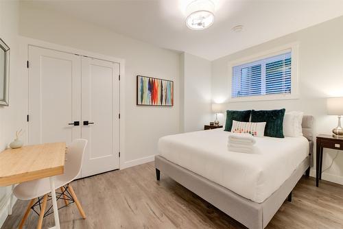 2142 Ensign Quay, West Kelowna, BC - Indoor Photo Showing Bedroom