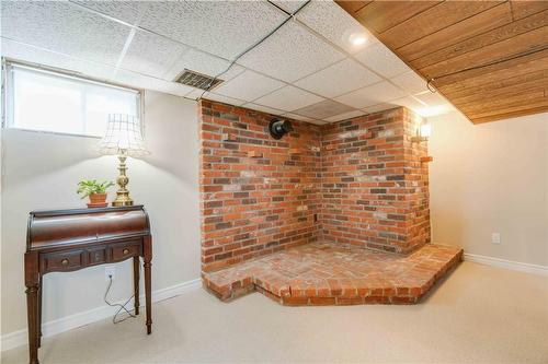 28 Walter Avenue S, Hamilton, ON - Indoor