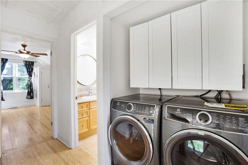 1 Northcliffe Avenue, Dundas, ON - Indoor Photo Showing Laundry Room