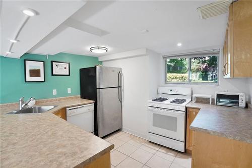 1 Northcliffe Avenue, Dundas, ON - Indoor Photo Showing Kitchen