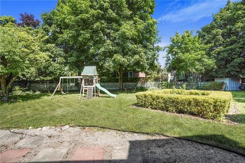 1 Northcliffe Avenue, Dundas, ON - Outdoor