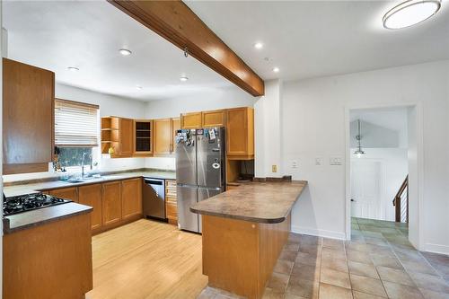 1 Northcliffe Avenue, Dundas, ON - Indoor Photo Showing Kitchen