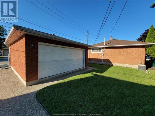 1290 Matthew Brady Boulevard, Windsor, ON - Outdoor With Exterior