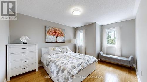 9 Kingsmead Court, Richmond Hill (Oak Ridges Lake Wilcox), ON - Indoor Photo Showing Bedroom