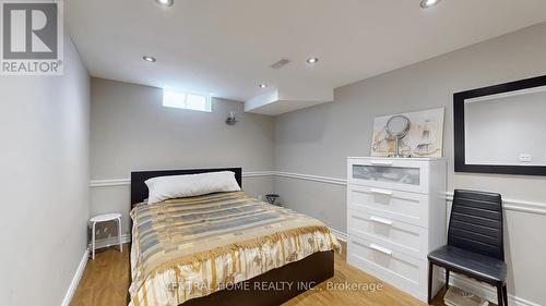 9 Kingsmead Court, Richmond Hill (Oak Ridges Lake Wilcox), ON - Indoor Photo Showing Bedroom