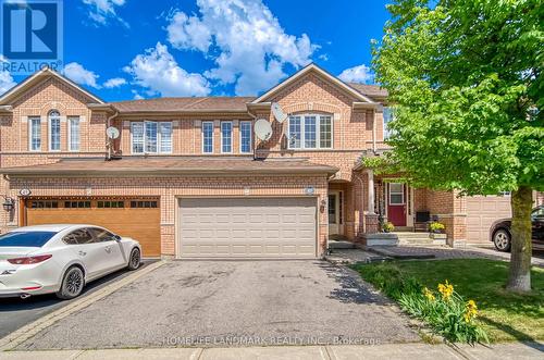 47 Millcliff Circle, Aurora (Aurora Grove), ON - Outdoor With Facade