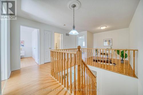 47 Millcliff Circle, Aurora (Aurora Grove), ON - Indoor Photo Showing Other Room